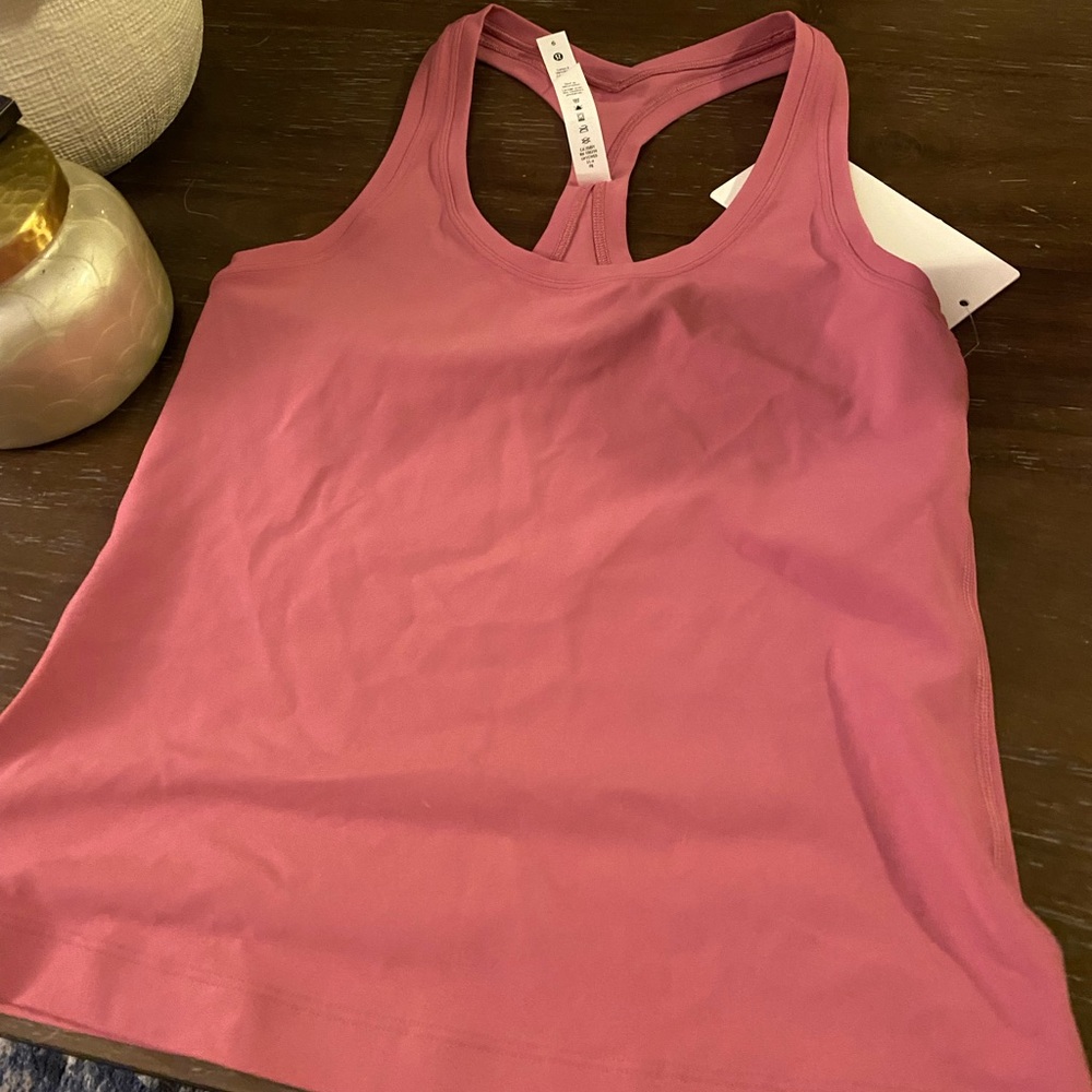 Lululemon pink tank in Nulu fabric size 6